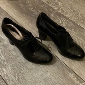 Alfani black heels, perfect condition